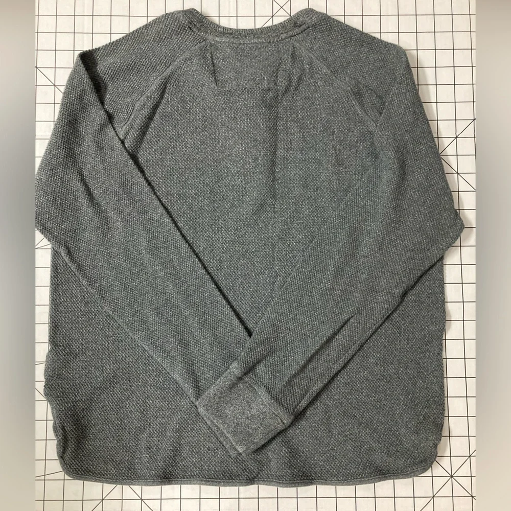 Banana Republic‎ Men’s XL Gray Henley Sweater